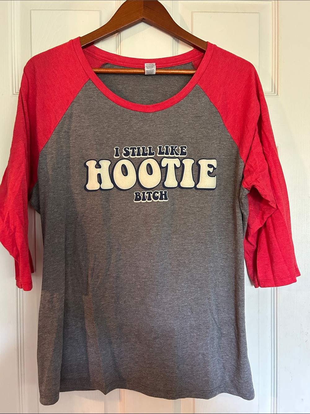NWOT “I Still Like Hootie “ 3/4 Sleeve Raglan Tee - Red & Gray